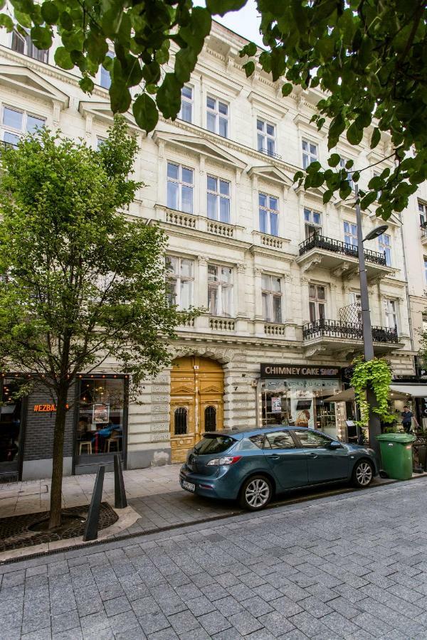 Downtown Delight Near The Basilica Apartman Budapest Kültér fotó